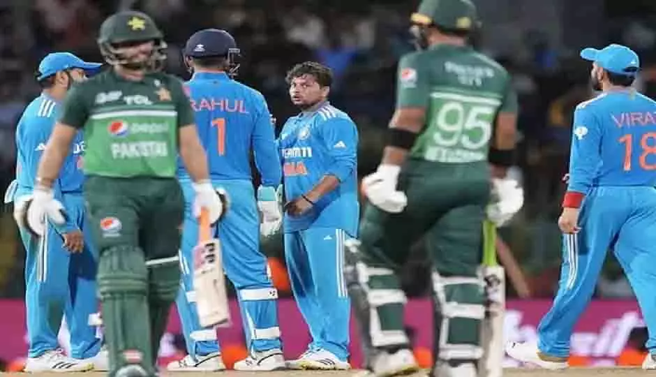 Asia Cup 2025: पाकिस्तान-बांग्लादेश जुटे तैयारी में, तो भारतीय टीम क्यों ले रही आराम Asia Cup 2025: पाकिस्तान-बांग्लादेश जुटे तैयारी में, तो भारतीय टीम क्यों ले रही आराम