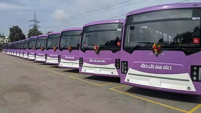 एक माह में BMTC बस दुर्घटना में चार की मौत: खामोश ई-बसें दुर्घटनाओं का कारण बन रही है एक माह में BMTC बस दुर्घटना में चार की मौत: खामोश ई-बसें दुर्घटनाओं का कारण बन रही है