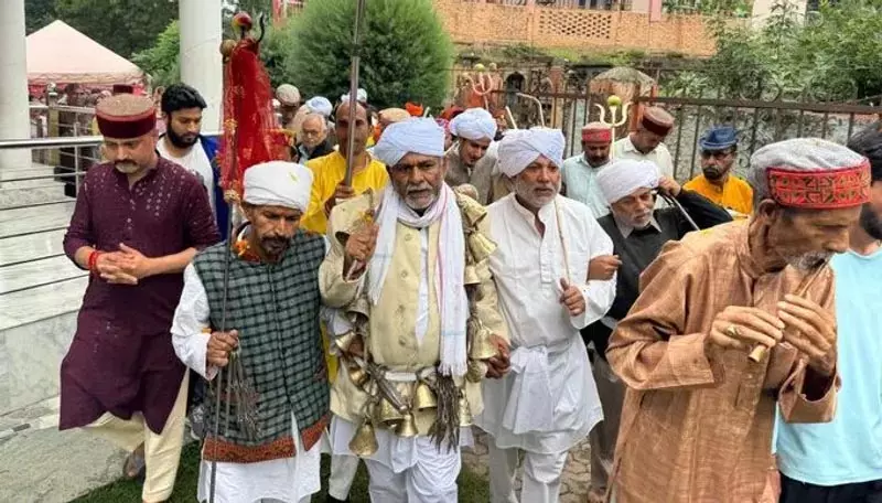 धर्मार्थ ट्रस्ट की श्री वासुकी नाग कैलाश यात्रा भद्रवाह में संपन्न हुई धर्मार्थ ट्रस्ट की श्री वासुकी नाग कैलाश यात्रा भद्रवाह में संपन्न हुई