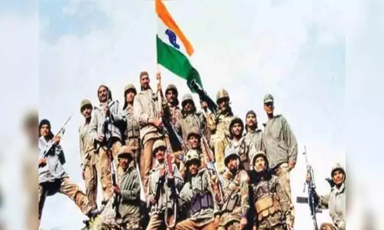 Tamil Nadu में कारगिल युद्ध के शहीदों के परिजनों को भारतीय सेना द्वारा सम्मानित किया गया Tamil Nadu में कारगिल युद्ध के शहीदों के परिजनों को भारतीय सेना द्वारा सम्मानित किया गया