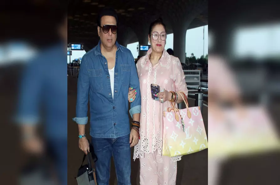 एक्टर गोविंदा-सुनीता के तलाक की खबर फिर निकली अफवाह, मैनेजर ने बताई सच्चाई एक्टर गोविंदा-सुनीता के तलाक की खबर फिर निकली अफवाह, मैनेजर ने बताई सच्चाई