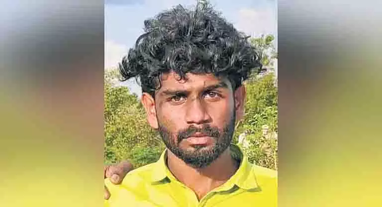 TamilNadu: व्यक्ति ने पिता और लिव-इन पार्टनर की हत्या कर शव झील में फेंके TamilNadu: व्यक्ति ने पिता और लिव-इन पार्टनर की हत्या कर शव झील में फेंके