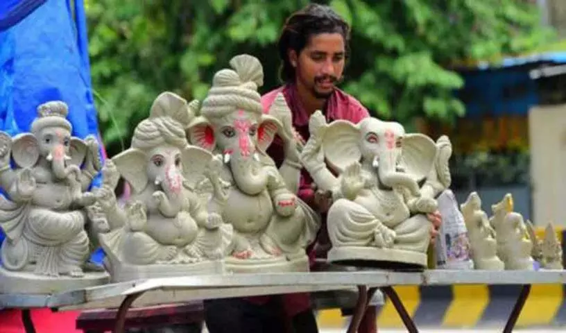HMDA हैदराबाद में 1 लाख पर्यावरण-अनुकूल गणेश प्रतिमाएं वितरित करेगा HMDA हैदराबाद में 1 लाख पर्यावरण-अनुकूल गणेश प्रतिमाएं वितरित करेगा
