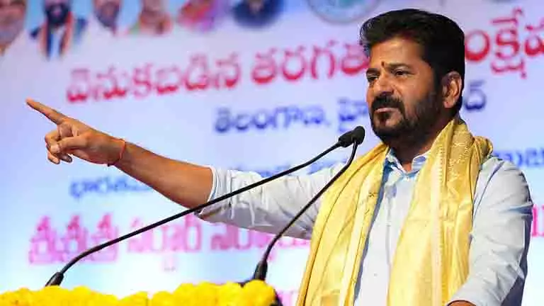 Telangana: कांग्रेस फंसी आरक्षण और किसान विरोध में Telangana: कांग्रेस फंसी आरक्षण और किसान विरोध में
