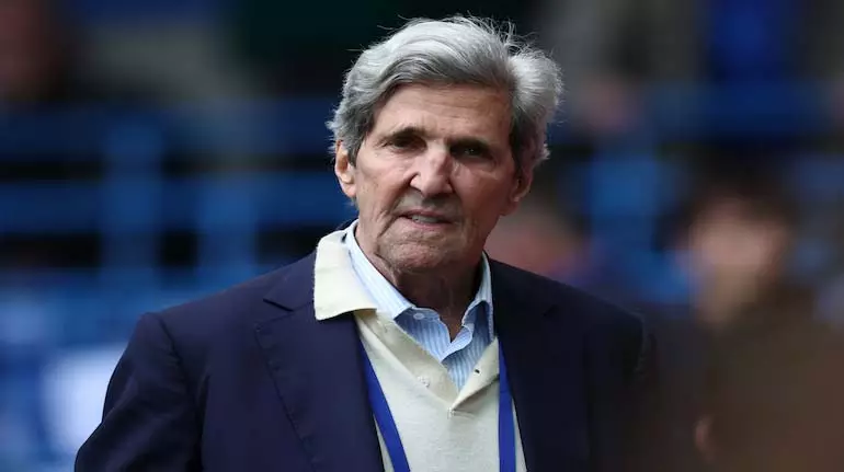 पूर्व अमेरिकी राजनयिक John Kerry ने भारत संबंधों को लेकर ट्रंप के रवैये की आलोचना की पूर्व अमेरिकी राजनयिक John Kerry ने भारत संबंधों को लेकर ट्रंप के रवैये की आलोचना की