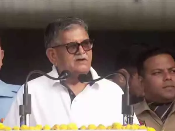 पंजाब के राज्यपाल ने Mohali में ईट राइट वॉकथॉन और मेले का किया उद्घाटन पंजाब के राज्यपाल ने Mohali में ईट राइट वॉकथॉन और मेले का किया उद्घाटन