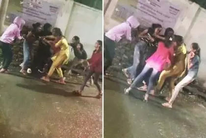 Yerawada में अपने बॉयफ्रेंड को लेकर लड़कियों में फूटा गुस्सा Yerawada में अपने बॉयफ्रेंड को लेकर लड़कियों में फूटा गुस्सा