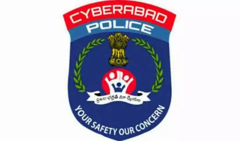 साइबराबाद SOT ने मैलारदेवपल्ली में जुआ अड्डे का भंडाफोड़ किया साइबराबाद SOT ने मैलारदेवपल्ली में जुआ अड्डे का भंडाफोड़ किया