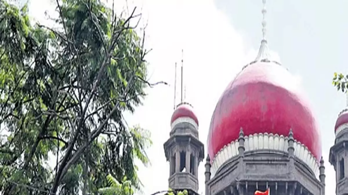 न्यायपालिका पर हमला: तेलंगाना उच्च न्यायालय की न्यायाधीश ने याचिकाकर्ताओं की माफ़ी स्वीकार की न्यायपालिका पर हमला: तेलंगाना उच्च न्यायालय की न्यायाधीश ने याचिकाकर्ताओं की माफ़ी स्वीकार की