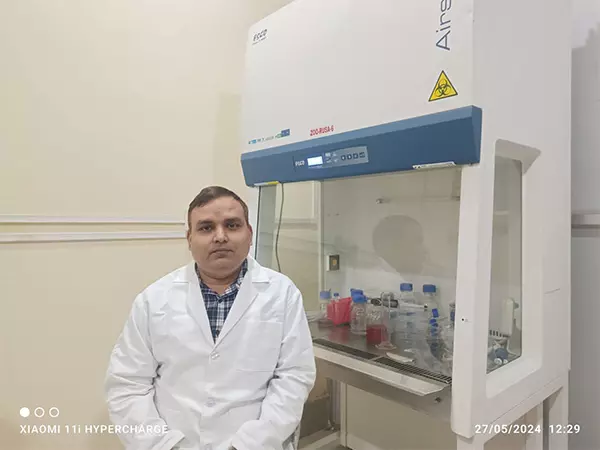गुवाहाटी विश्वविद्यालय के शोधार्थियों को उनके हर्बल उपचार नुस्खे के लिए पेटेंट मिला गुवाहाटी विश्वविद्यालय के शोधार्थियों को उनके हर्बल उपचार नुस्खे के लिए पेटेंट मिला