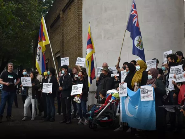 London में तिब्बती और सहयोगी चीन के मेगा-दूतावास के खिलाफ प्रदर्शन करेंगे London में तिब्बती और सहयोगी चीन के मेगा-दूतावास के खिलाफ प्रदर्शन करेंगे