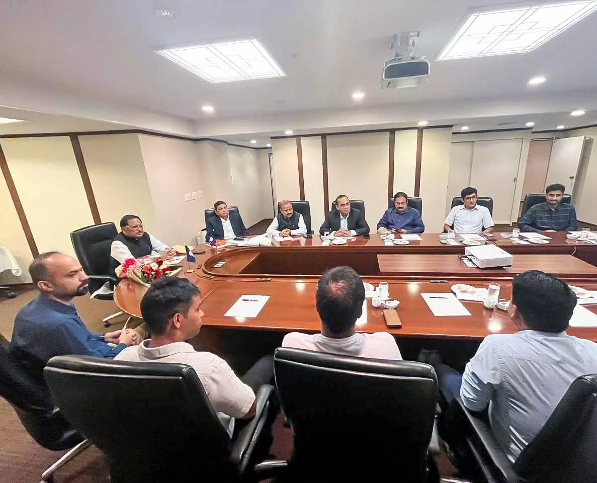 मुख्यमंत्री विष्णुदेव साय ने जापान में भारतीय समुदाय से की मुलाकात मुख्यमंत्री विष्णुदेव साय ने जापान में भारतीय समुदाय से की मुलाकात