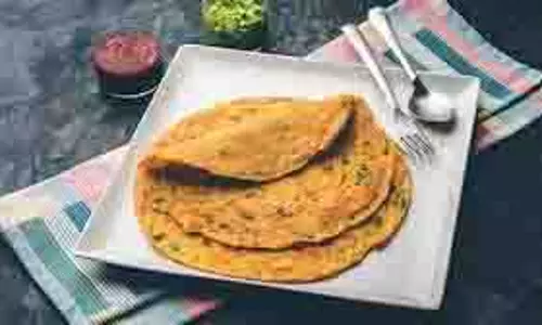 Breakfast: बारिश के मौसम में बनाएं  हेल्दी  कॉर्न चीला