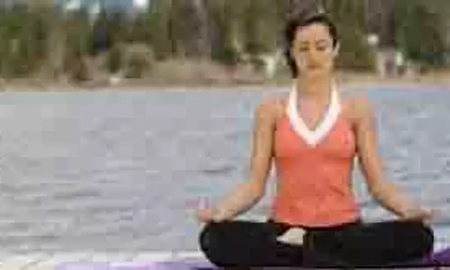 Yoga: थायराइड को कंट्रोल कर सकते हैं ये 4 योगासन Yoga: थायराइड को कंट्रोल कर सकते हैं ये 4 योगासन