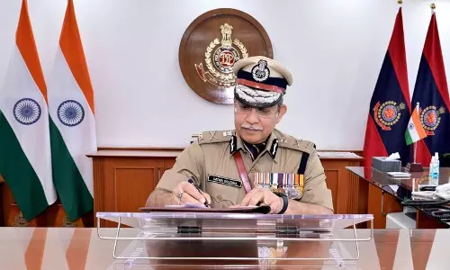 गोलचा ने दिल्ली पुलिस आयुक्त का पदभार संभाला गोलचा ने दिल्ली पुलिस आयुक्त का पदभार संभाला
