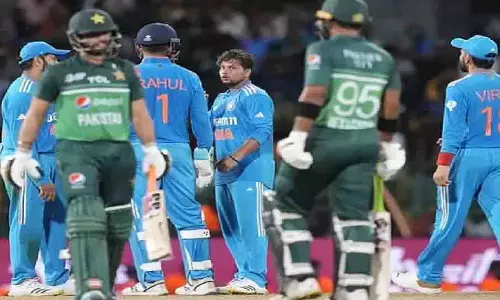 Asia Cup 2025: पाकिस्तान-बांग्लादेश जुटे तैयारी में, तो भारतीय टीम क्यों ले रही आराम Asia Cup 2025: पाकिस्तान-बांग्लादेश जुटे तैयारी में, तो भारतीय टीम क्यों ले रही आराम