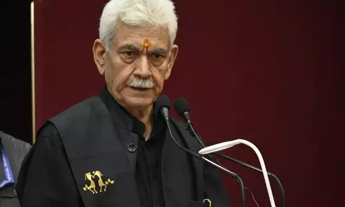 जनता की आवाज ही नीति की आत्मा होनी चाहिए: LG Sinha जनता की आवाज ही नीति की आत्मा होनी चाहिए: LG Sinha