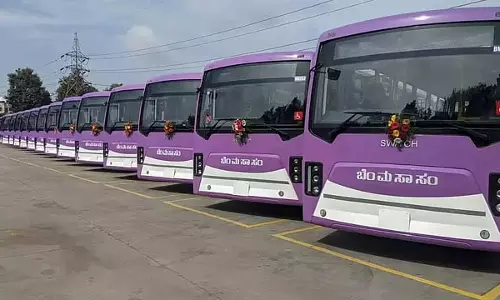 एक माह में BMTC बस दुर्घटना में चार की मौत: खामोश ई-बसें दुर्घटनाओं का कारण बन रही है एक माह में BMTC बस दुर्घटना में चार की मौत: खामोश ई-बसें दुर्घटनाओं का कारण बन रही है