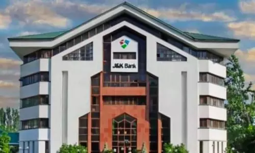 J&K Bank ने जम्मू में वित्तीय समावेशन पर मेगा कैंप का आयोजन किया J&K Bank ने जम्मू में वित्तीय समावेशन पर मेगा कैंप का आयोजन किया