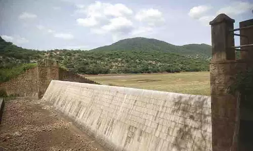 Tamil Nadu: किसानों ने पेरियारुवी बांध के लिए रखरखाव निधि की मांग की
