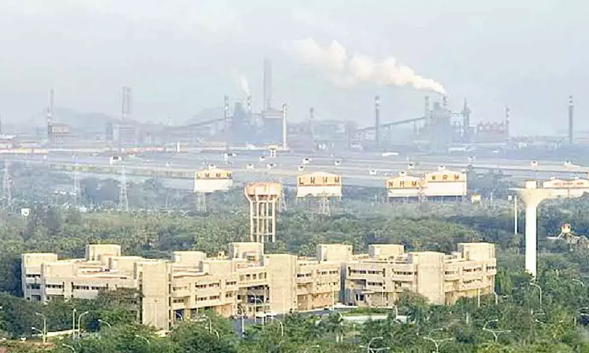 HRF ने वीएसपी के निजीकरण के सरकार के प्रयास की कड़ी निंदा की