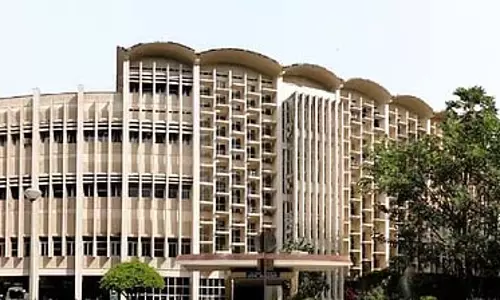 IIT बॉम्बे के छात्रों ने चंद्रयान-2 के आंकड़ों का उपयोग करके चंद्रमा के रसायन विज्ञान का चार्ट बनाया