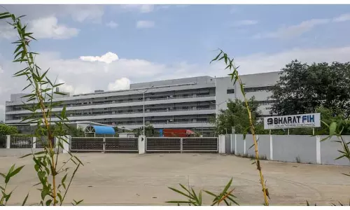 Foxconn द्वारा अधिक चीनी कर्मचारियों को वापस बुलाना एप्पल के भारत अभियान का परीक्षण Foxconn द्वारा अधिक चीनी कर्मचारियों को वापस बुलाना एप्पल के भारत अभियान का परीक्षण