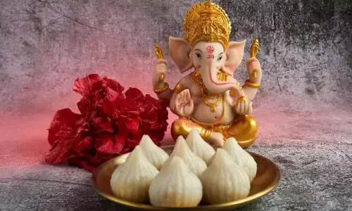 Ganesh Chaturthi  2025: भगवान गणेश को प्रतिदिन अर्पित किए जाने वाले दस भोग