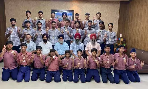 Khalsa School बॉक्सिंग टीम का 25 साल का गौरव जारी Khalsa School बॉक्सिंग टीम का 25 साल का गौरव जारी