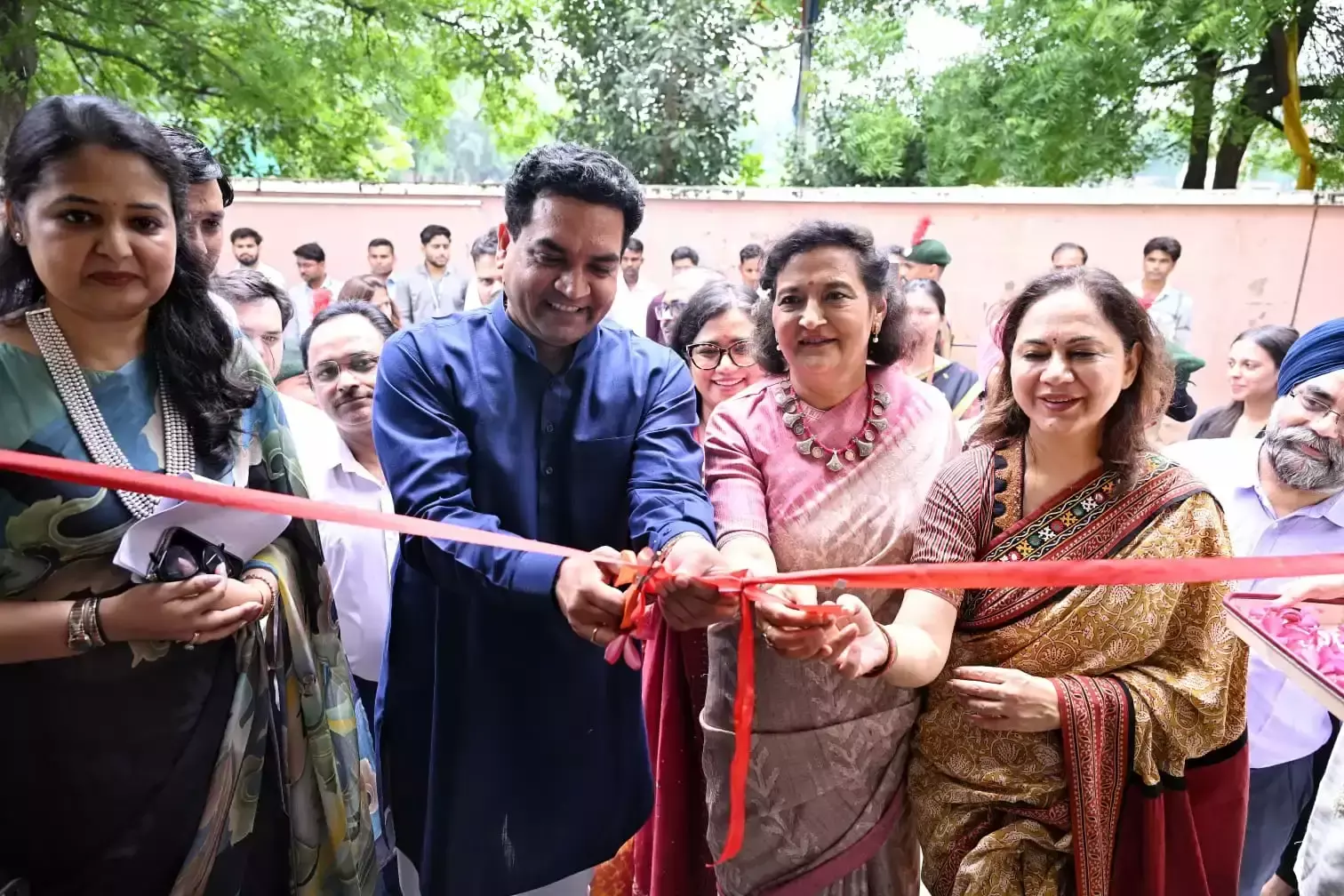 New Delhi: कपिल मिश्रा ने किया रोजगार मेले का शुभारंभ