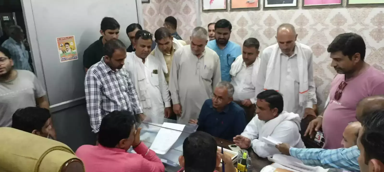 Jind: जनता दरबार में डिप्टी स्पीकर ने किया लोगों का स्वागत