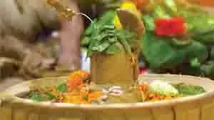 Hartalika Teej: हरतालिका तीज पर क्यों करते हैं मिट्टी के शिवलिंग की पूजा Hartalika Teej: हरतालिका तीज पर क्यों करते हैं मिट्टी के शिवलिंग की पूजा