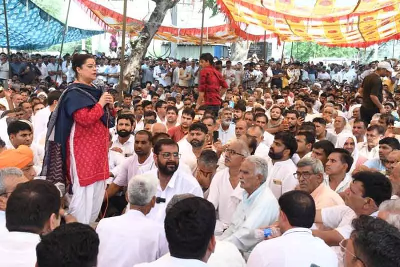 Manisha मौत मामले को सोशल मीडिया ने कैसे बिगाड़ा? Manisha मौत मामले को सोशल मीडिया ने कैसे बिगाड़ा?