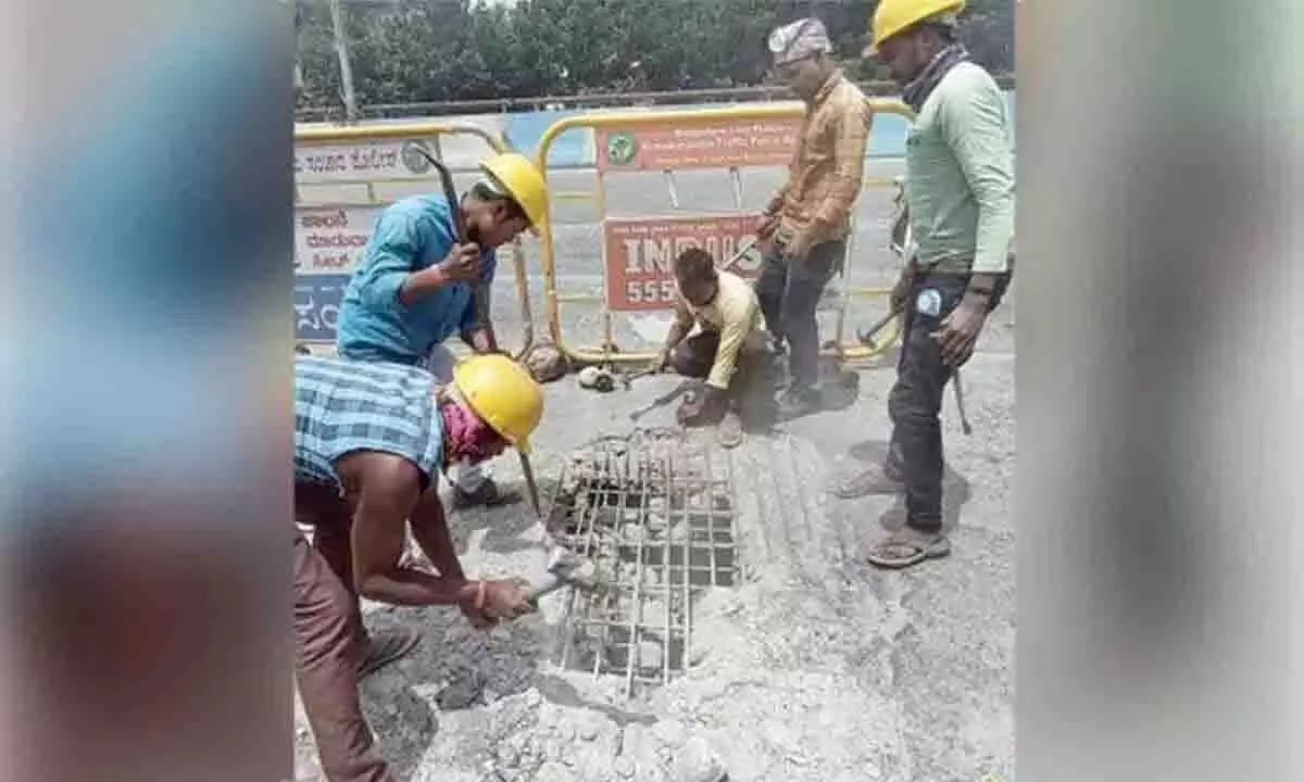 सड़कें बनी कारोबार की दुश्मन, होटल उद्योग में 50% गिरावट सड़कें बनी कारोबार की दुश्मन, होटल उद्योग में 50% गिरावट