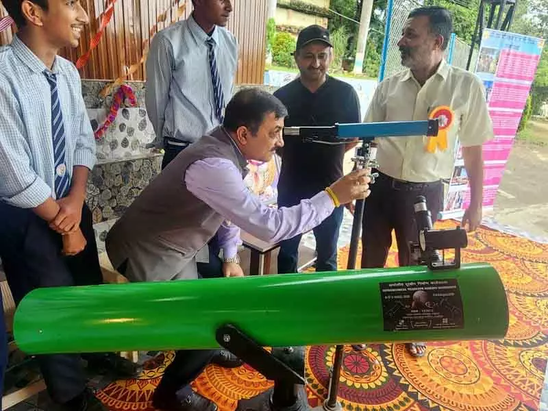 अंतरिक्ष अन्वेषण में भारत नई ऊंचाइयों पर पहुंच रहा: MP अंतरिक्ष अन्वेषण में भारत नई ऊंचाइयों पर पहुंच रहा: MP