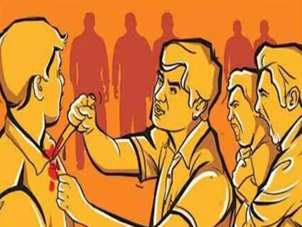 New Delhi: दो गुटों की लड़ाई में हुई चाकूबाजी, एक की मौत New Delhi: दो गुटों की लड़ाई में हुई चाकूबाजी, एक की मौत