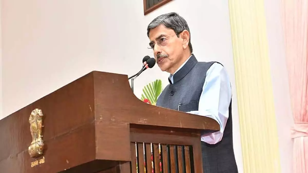 Governor आरएन रवि ने सिद्ध विश्वविद्यालय विधेयक लौटाया, चार बदलावों का सुझाव दिया Governor आरएन रवि ने सिद्ध विश्वविद्यालय विधेयक लौटाया, चार बदलावों का सुझाव दिया
