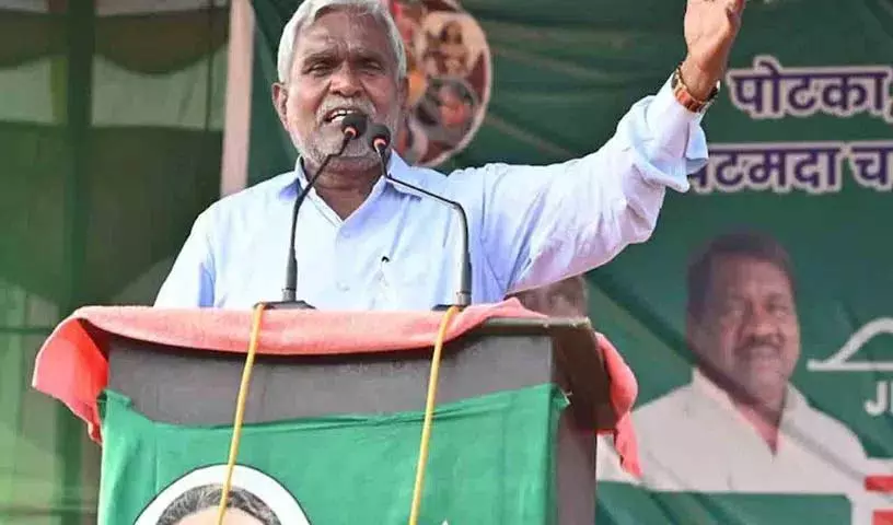 Jharkhand के पूर्व मुख्यमंत्री चंपई सोरेन नजरबंद Jharkhand के पूर्व मुख्यमंत्री चंपई सोरेन नजरबंद