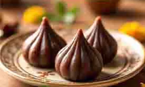 Chocolate Modak:गणेश चतुर्थी पर घर पर बनाएं चॉकलेट मोदक Chocolate Modak:गणेश चतुर्थी पर घर पर बनाएं चॉकलेट मोदक
