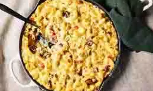 Recipe: घर पर आसानी से बनाएं स्मोकी अनियन क्रंची मैक एंड चीज़ Recipe: घर पर आसानी से बनाएं स्मोकी अनियन क्रंची मैक एंड चीज़