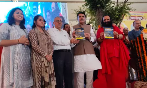Haridwar: स्वामी कुर्षी पुरी महाराज को निरंजनी अखाड़ा का महामंडलेश्वर चुना गया Haridwar: स्वामी कुर्षी पुरी महाराज को निरंजनी अखाड़ा का महामंडलेश्वर चुना गया