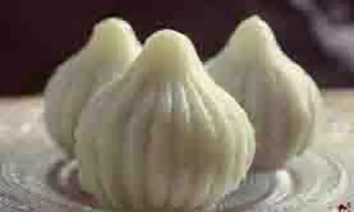 Modak: बप्पा के लिए बनाएं मुलायम मोदक Modak: बप्पा के लिए बनाएं मुलायम मोदक