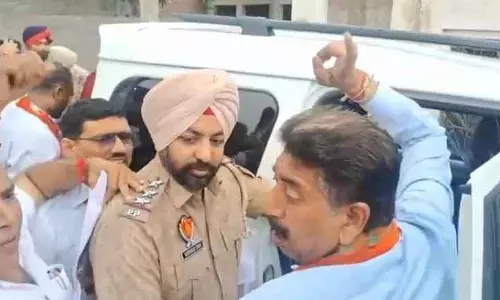 मलोट में आउटरीच कैंप से पहले BJP के पूर्व मुक्तसर अध्यक्ष समेत अन्य को हिरासत में लिया गया