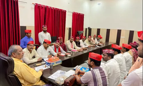 Lucknow: डॉ. संजय निषाद ने लखनऊ में की संगठनात्मक सुधार बैठक