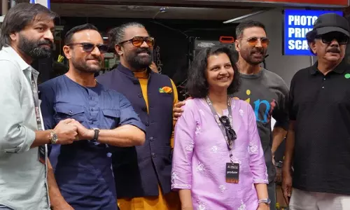 Akshay, सैफ ने पूजा समारोह के साथ प्रियदर्शन की फिल्म की शुरुआत की Akshay, सैफ ने पूजा समारोह के साथ प्रियदर्शन की फिल्म की शुरुआत की