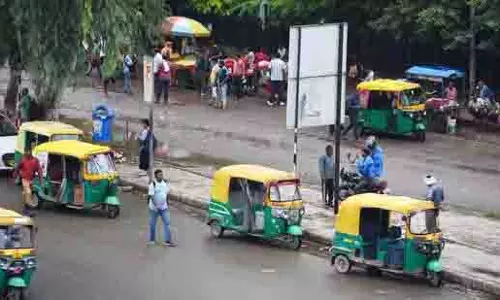 Gurugram: जल्द ही प्रीपेड ऑटो रिक्शा बूथ की सुविधा उपलब्ध होगी Gurugram: जल्द ही प्रीपेड ऑटो रिक्शा बूथ की सुविधा उपलब्ध होगी