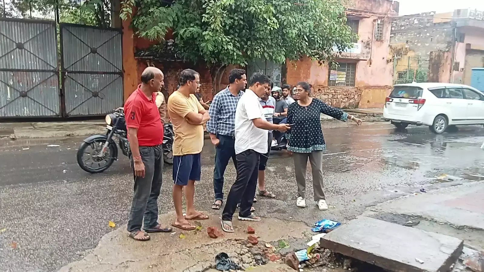 Jaipur: हेरिटेज आयुक्त पटेल ने सफाई व्यवस्था व ड्रेनेज सिस्टम पर लिया जायजा