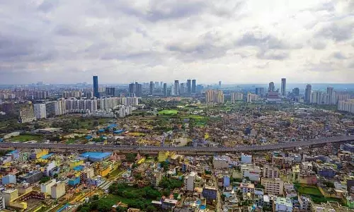 Gurugram MC ने रिहायशी इलाकों में अवैध निर्माण पर कार्रवाई के आदेश दिए