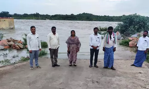 Raichur : अधिकारियों ने बाढ़ प्रभावित गांवों का दौरा किया