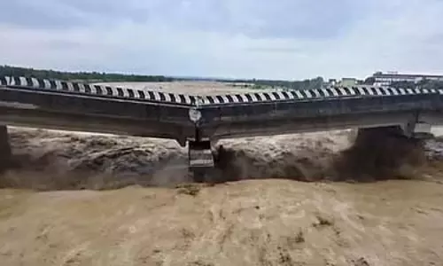 J&K : कई हिस्सों में मूसलाधार बारिश से बाढ़ जैसे हालात